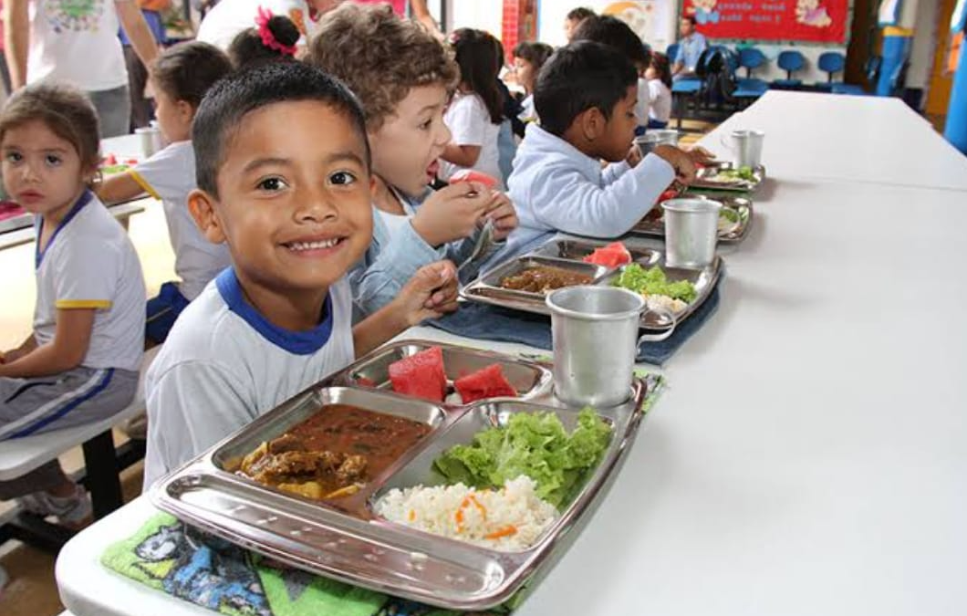 Viva a Escola Aberta. Crise da Educação e Desigualdades no Brasil